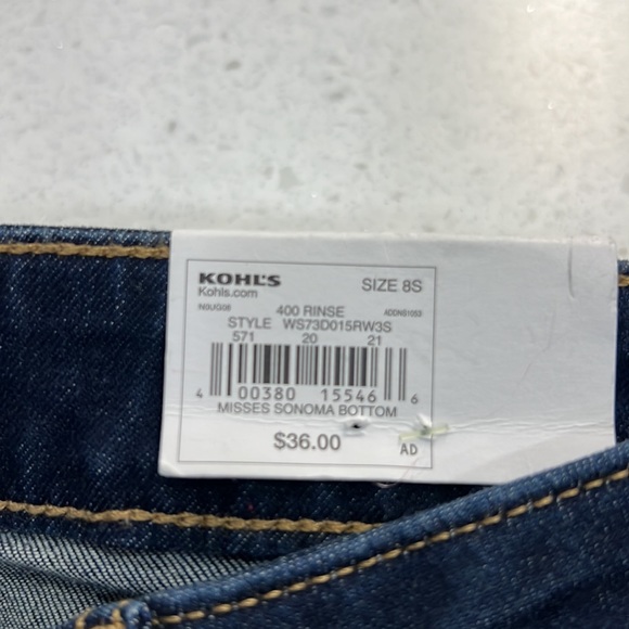 Sonoma Mid-rise bootcut Jeans 8  Short New with Tags - Picture 5 of 6
